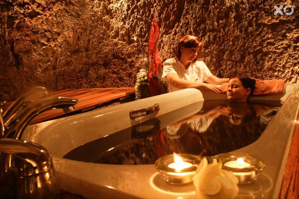 Carlsbad Plaza Medical Spa & Wellness Hotel