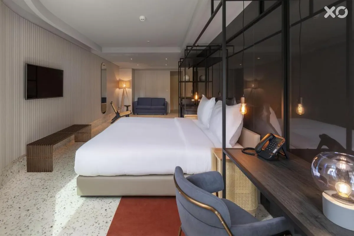Next Savoy Signature