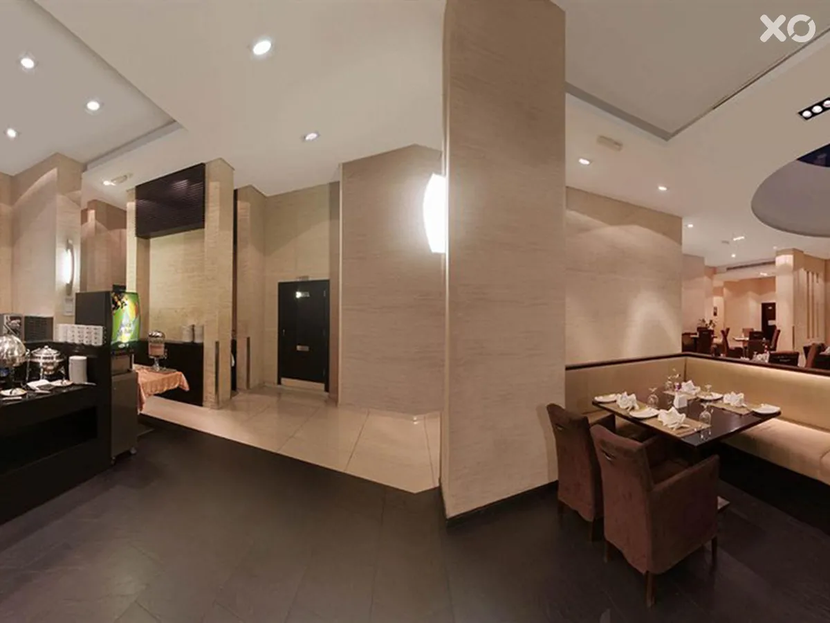 Lotus Grand Hotel Apartments