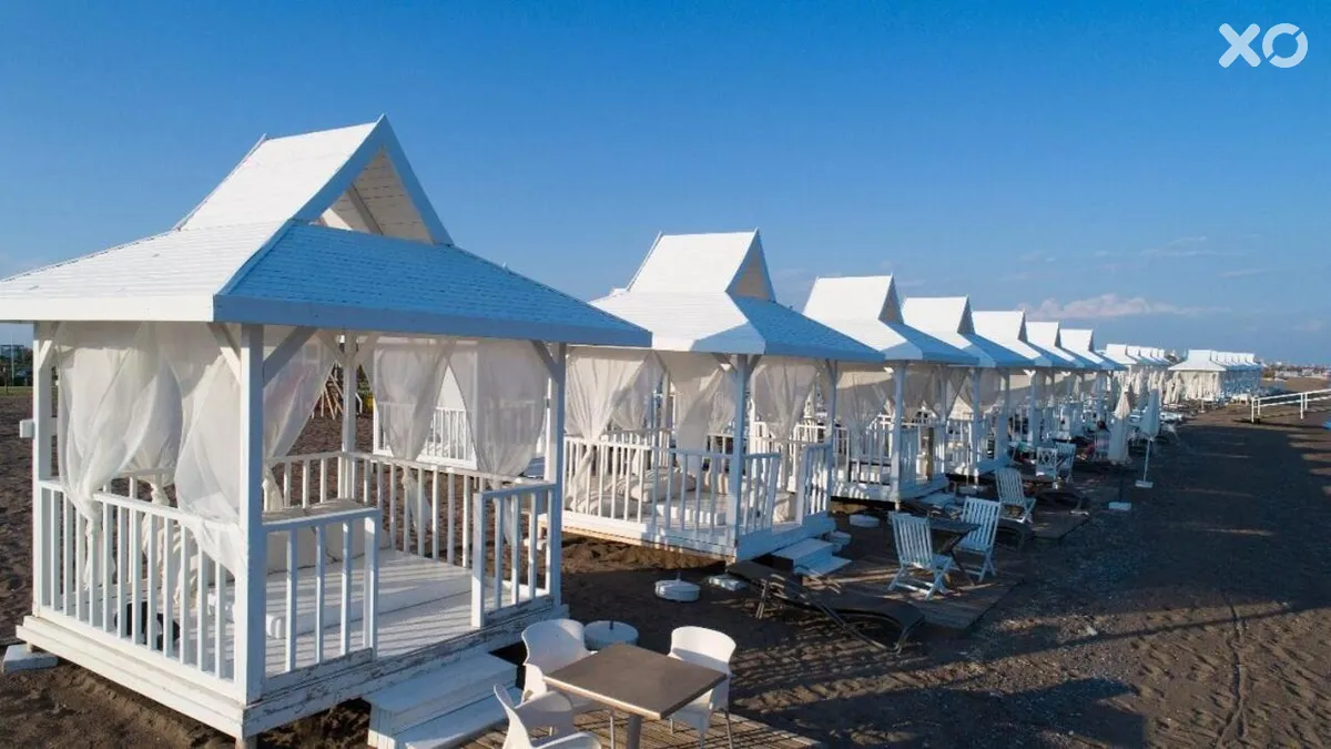 Dionisus Lara Hotel