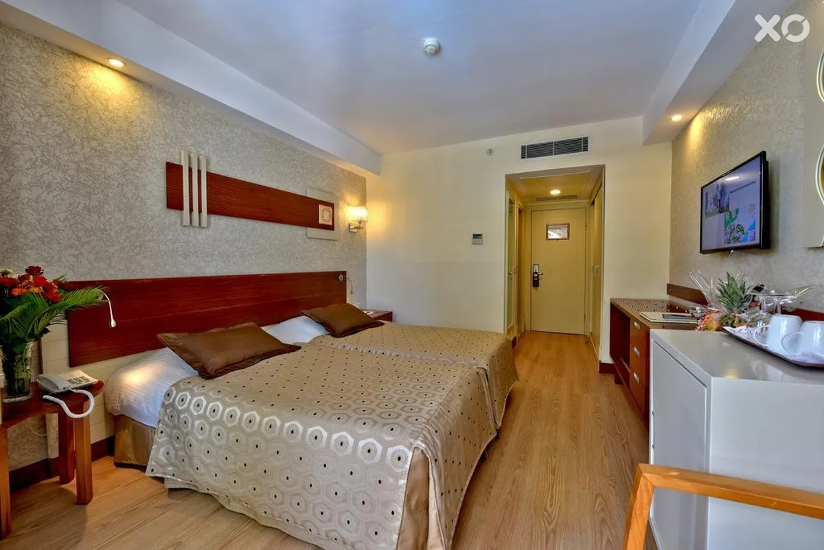 Side Star Beach Hotel