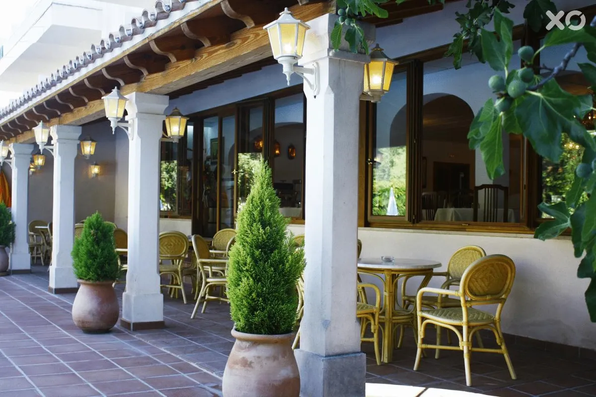 Gaya Hotel