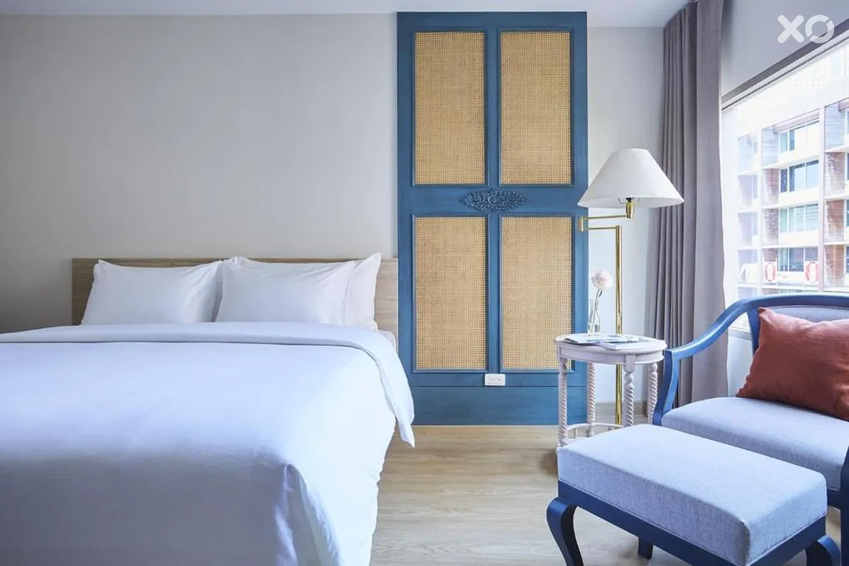 56 Surawong Bangkok Hotel