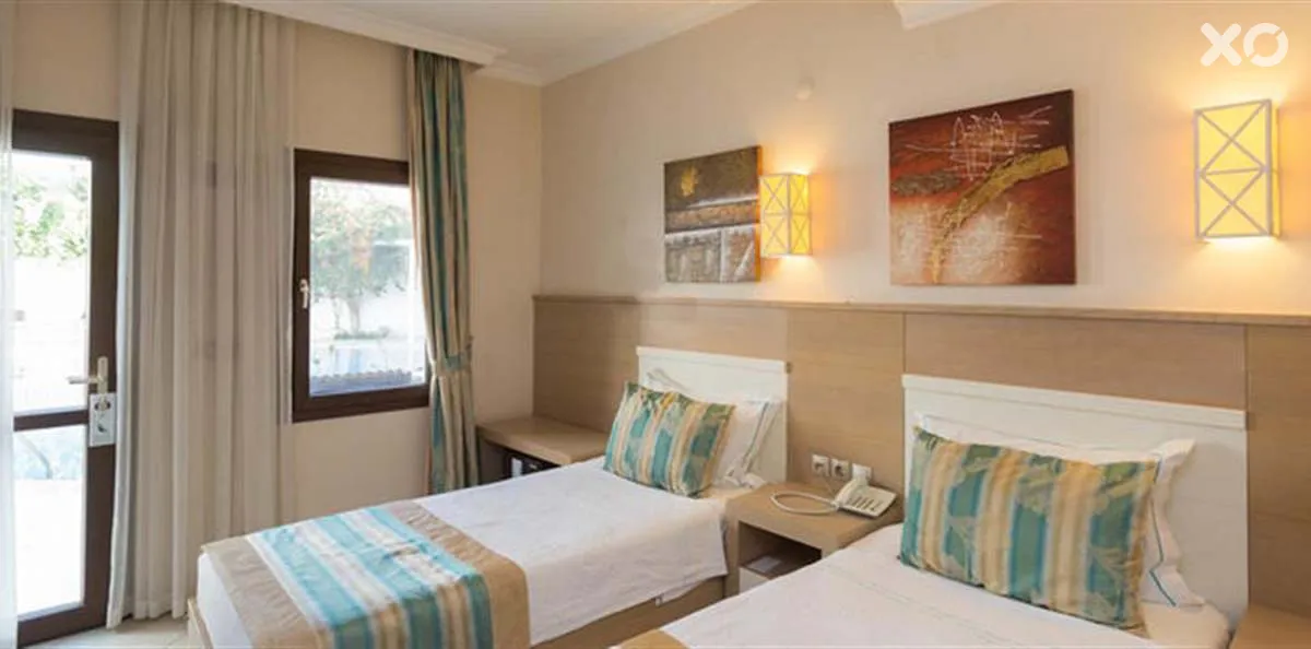 Costa Asmin Hotel