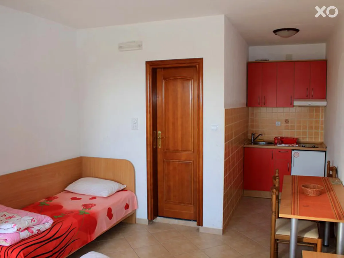 Larisa Budimic Villa