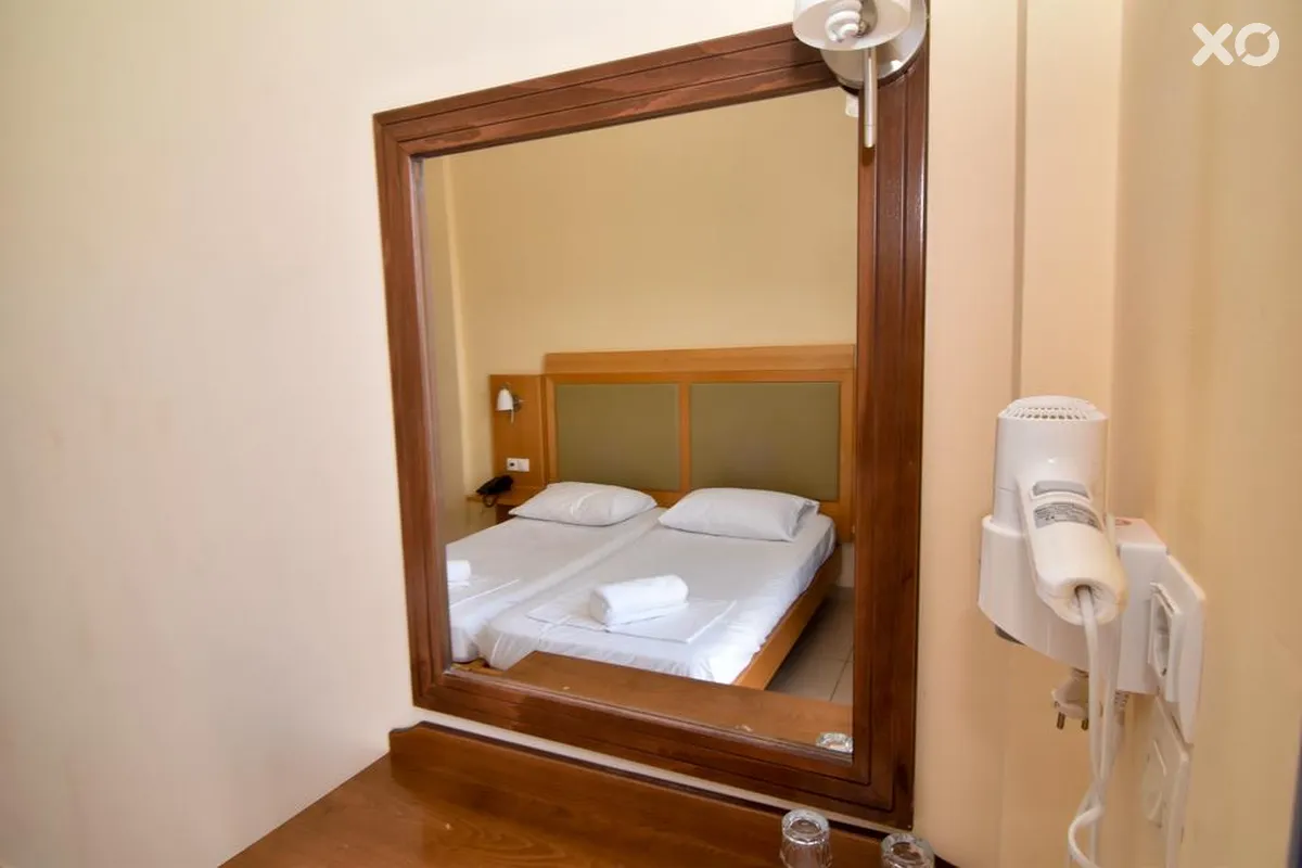 Hermes Hotel