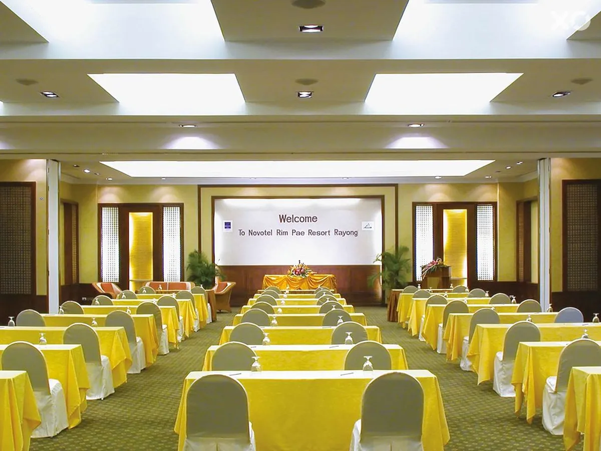 Novotel Rayong Rim Pae Resort Hotel