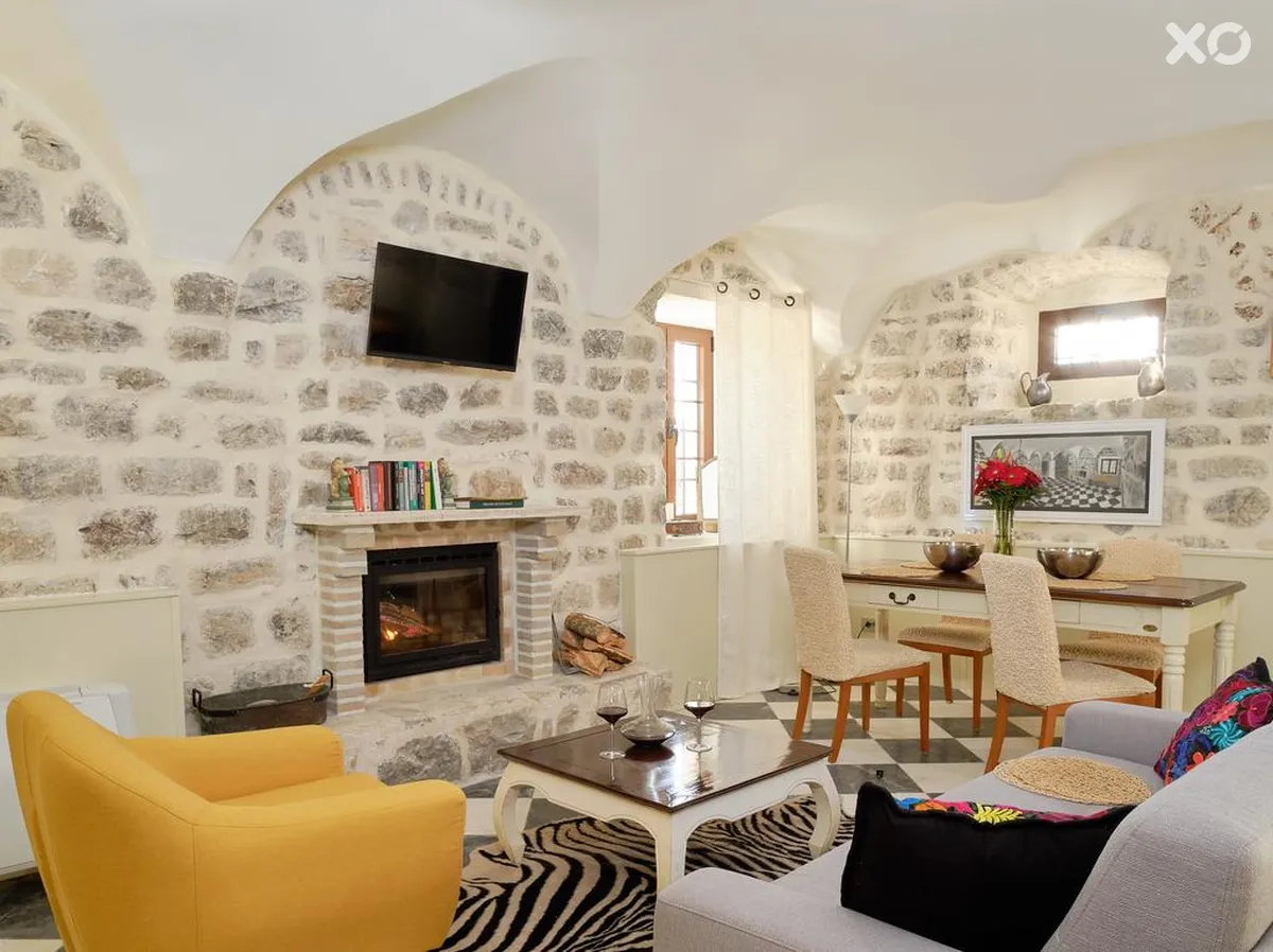Zebra Hotel