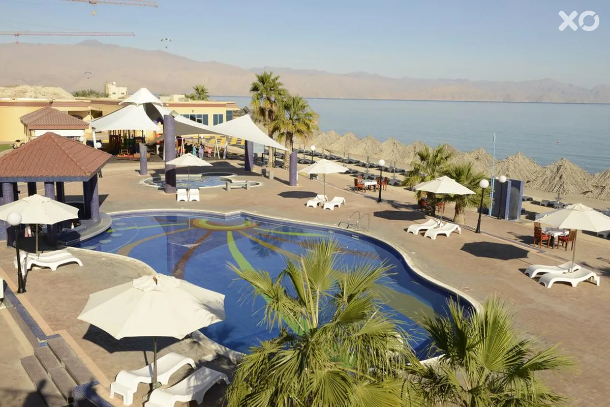 Royal Beach Hotel & Resort