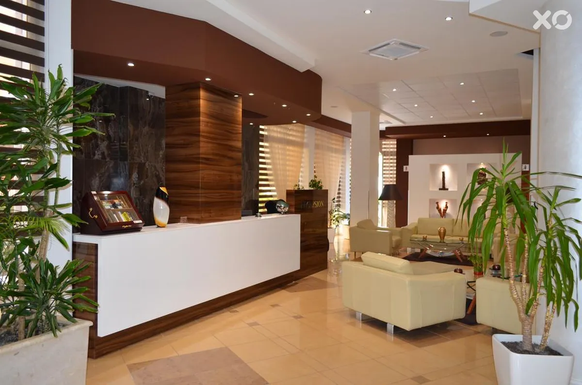 Arvi Hotel