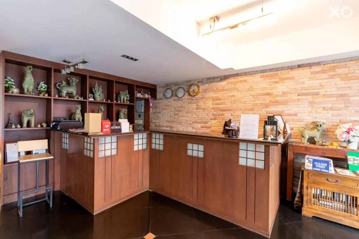 Chomsin Hua Hin Hotel