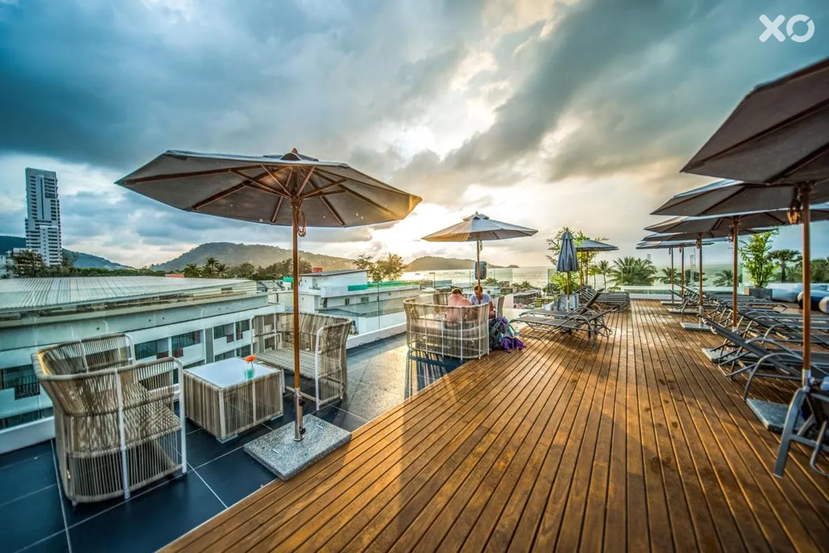 Clover Patong Phuket Hotel