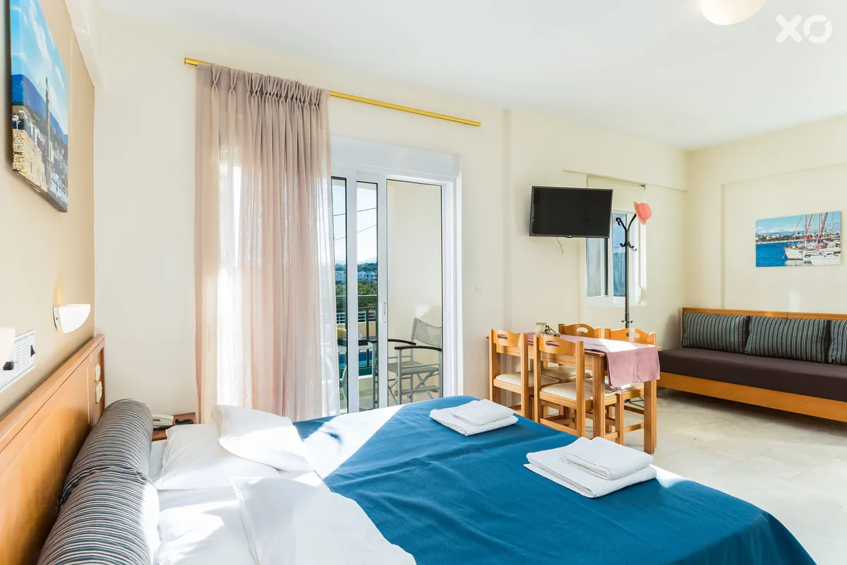 Radamanthys Apartments