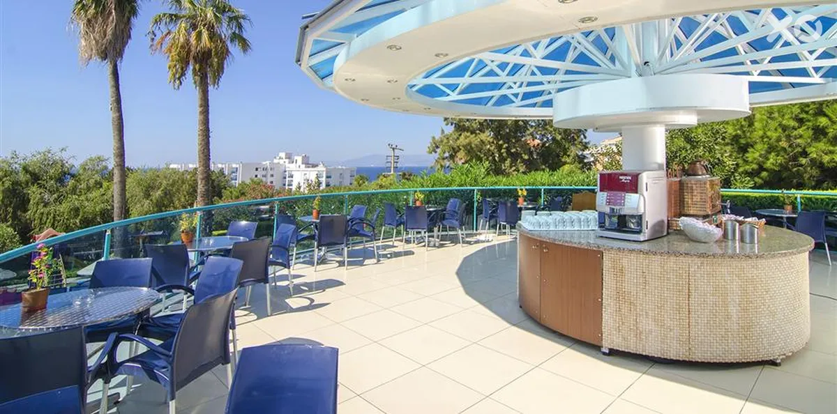 The Grand Blue Sky International Hotel