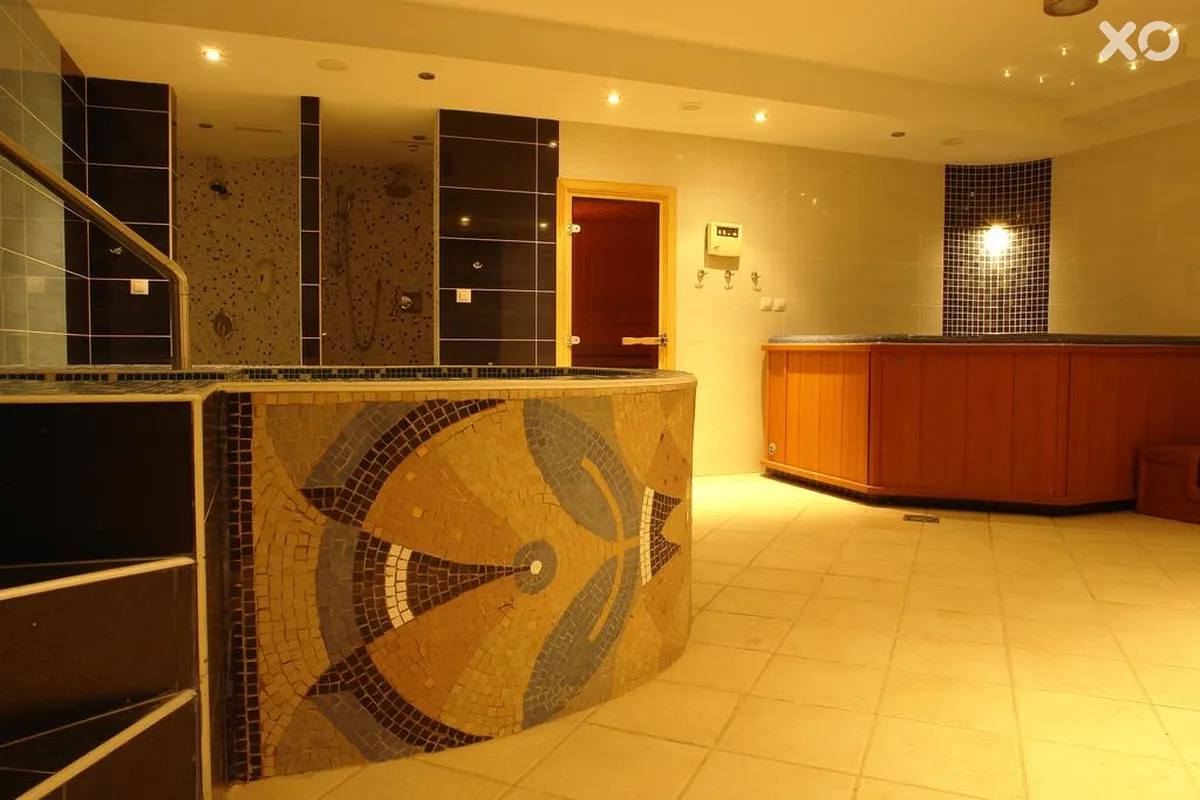 Winslow Infinity Aparthotel