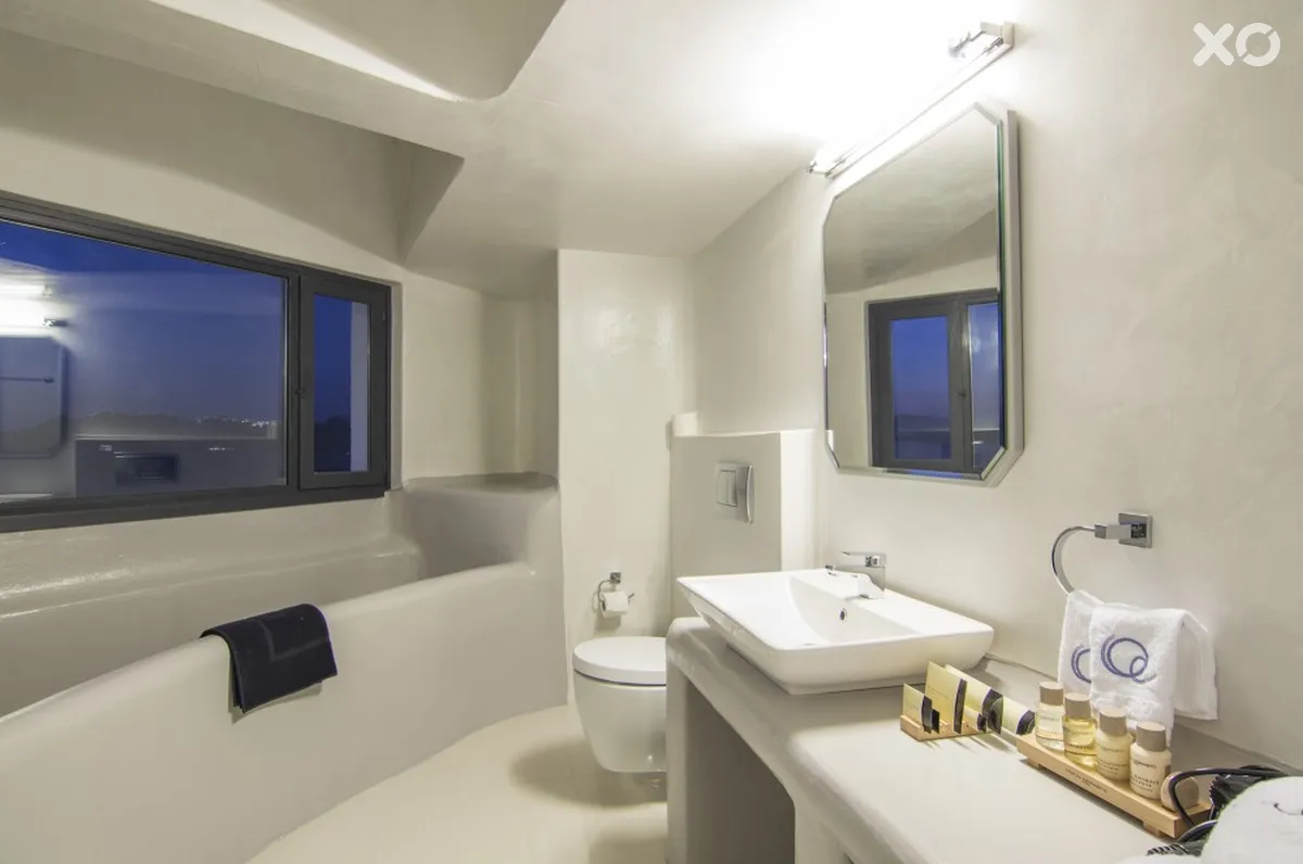 Ambassador Aegean Luxury Hotel & Suites