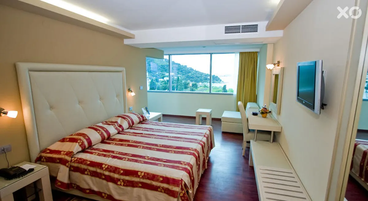Park Grand Hotel