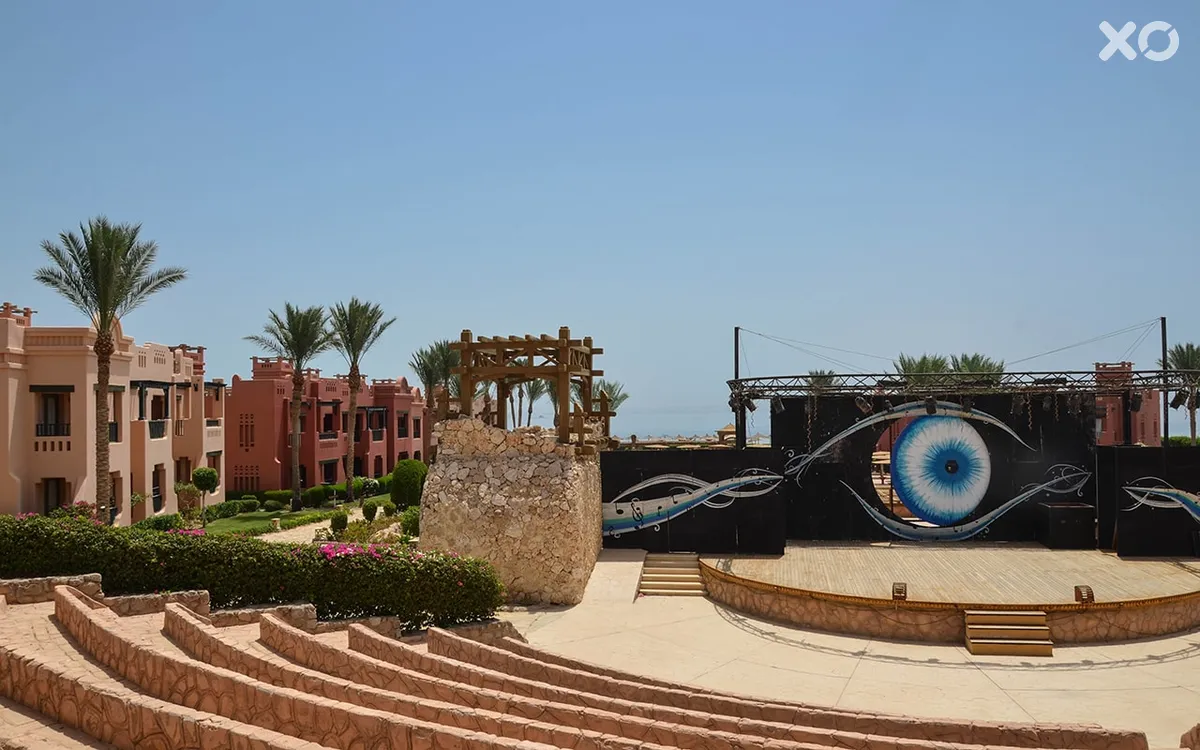 Charmillion Sea Life Resort