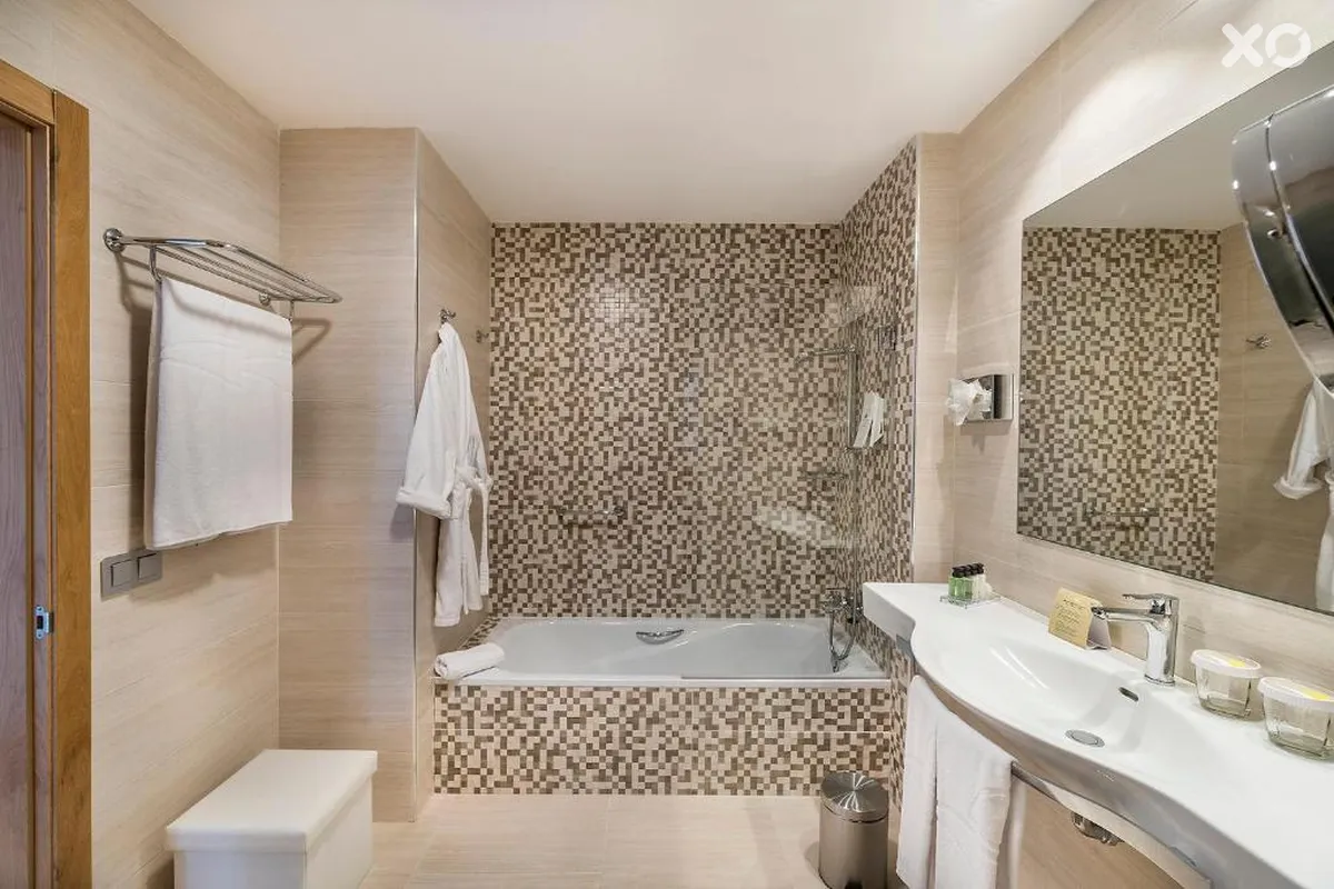 Royal Palm Resort & Spa
