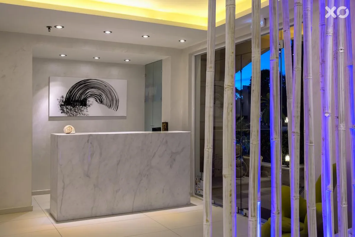 La Stella Apartments & Suites