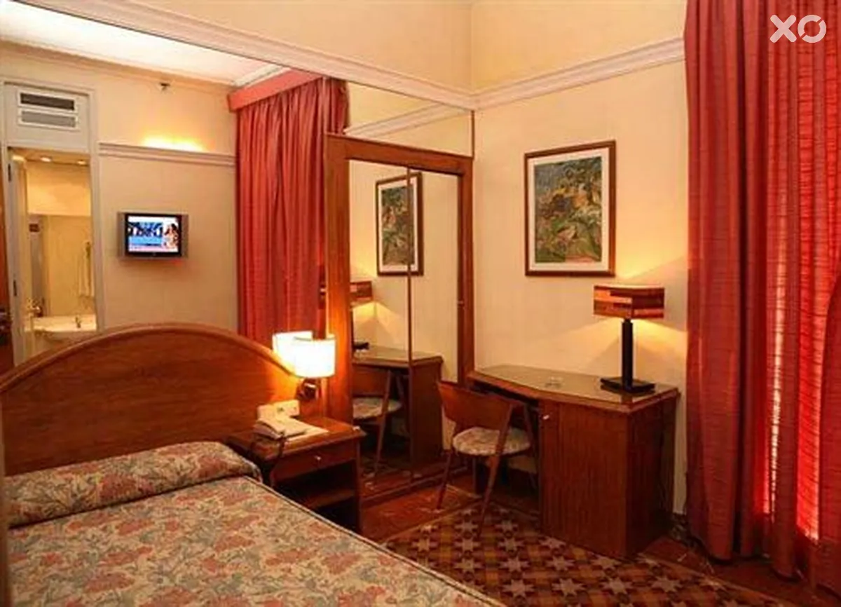 Nouvel Hotel