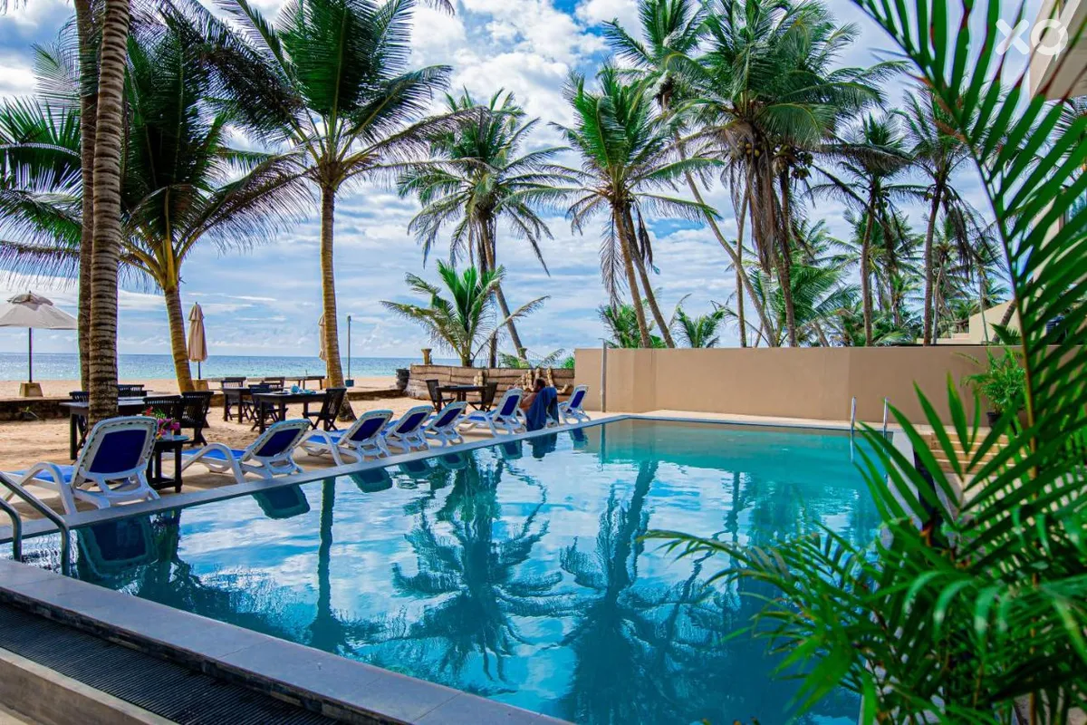Nico Beach Hotel