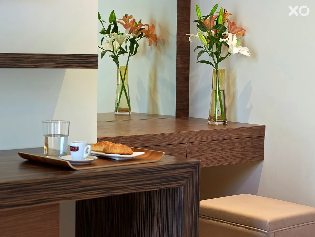 Elotis Suites Hotel
