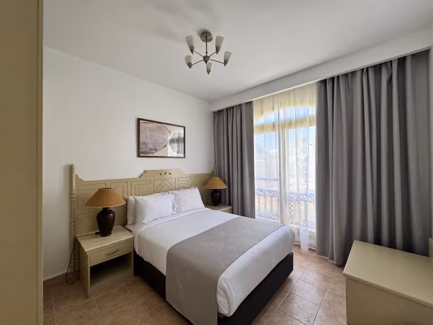 Хадаба для спокійних сімейних канікул! Водні гірки, піщаний пляж та кораловий риф