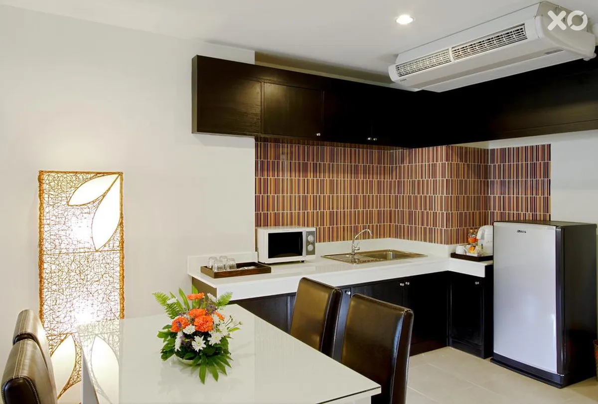 Kata Sea Breeze Resort