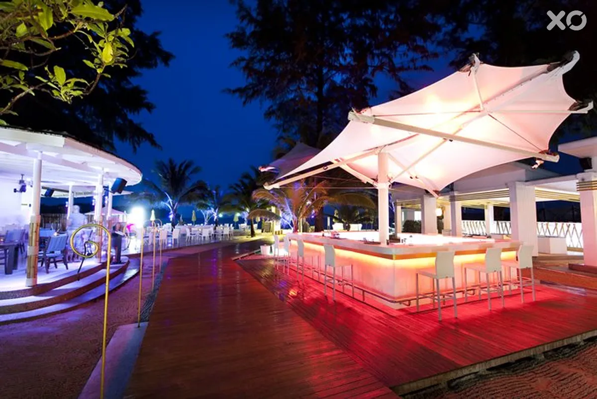 Arinara Bangtao Beach Resort