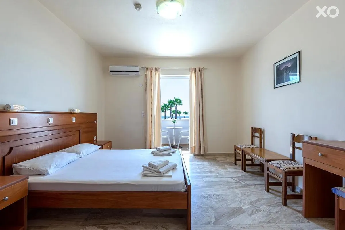 Mammis Beach Hotel