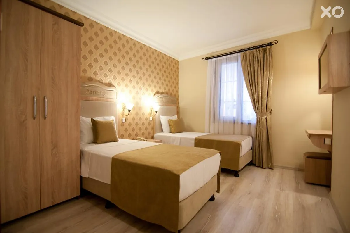 Artefes Hotel