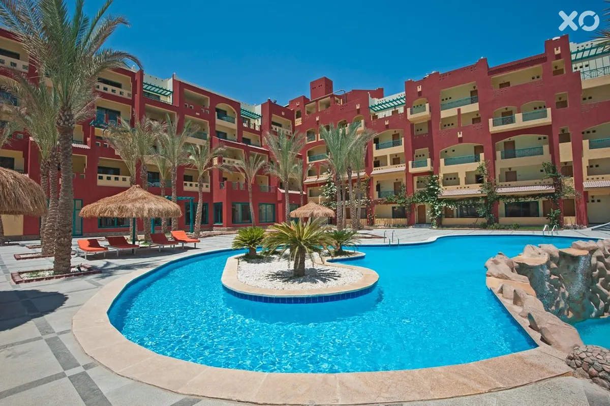 Sun & Sea Hotel