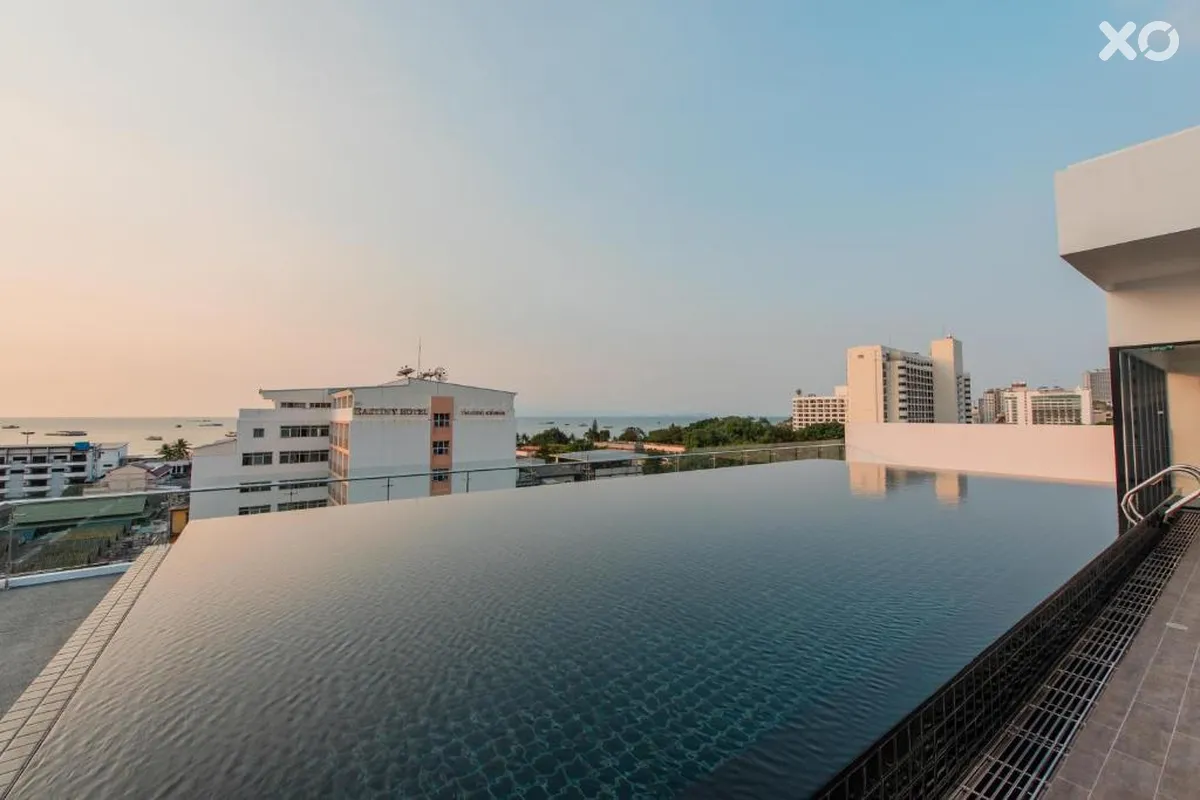 Blackwoods Hotel Pattaya