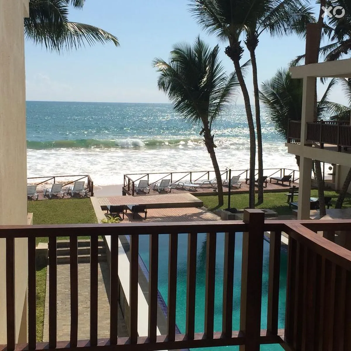 Sapphire Seas Beachfront Hotel