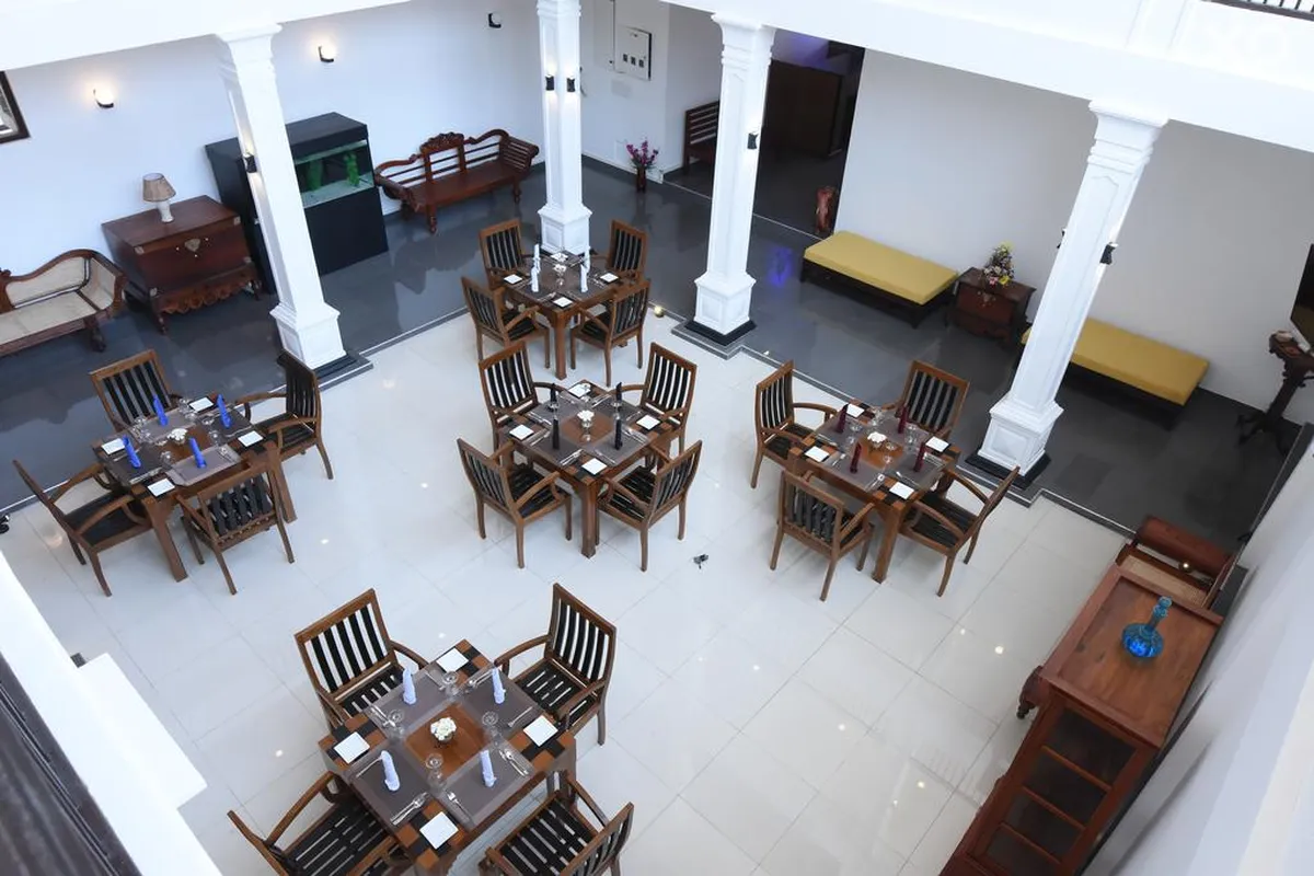 Blue Spring Hotel