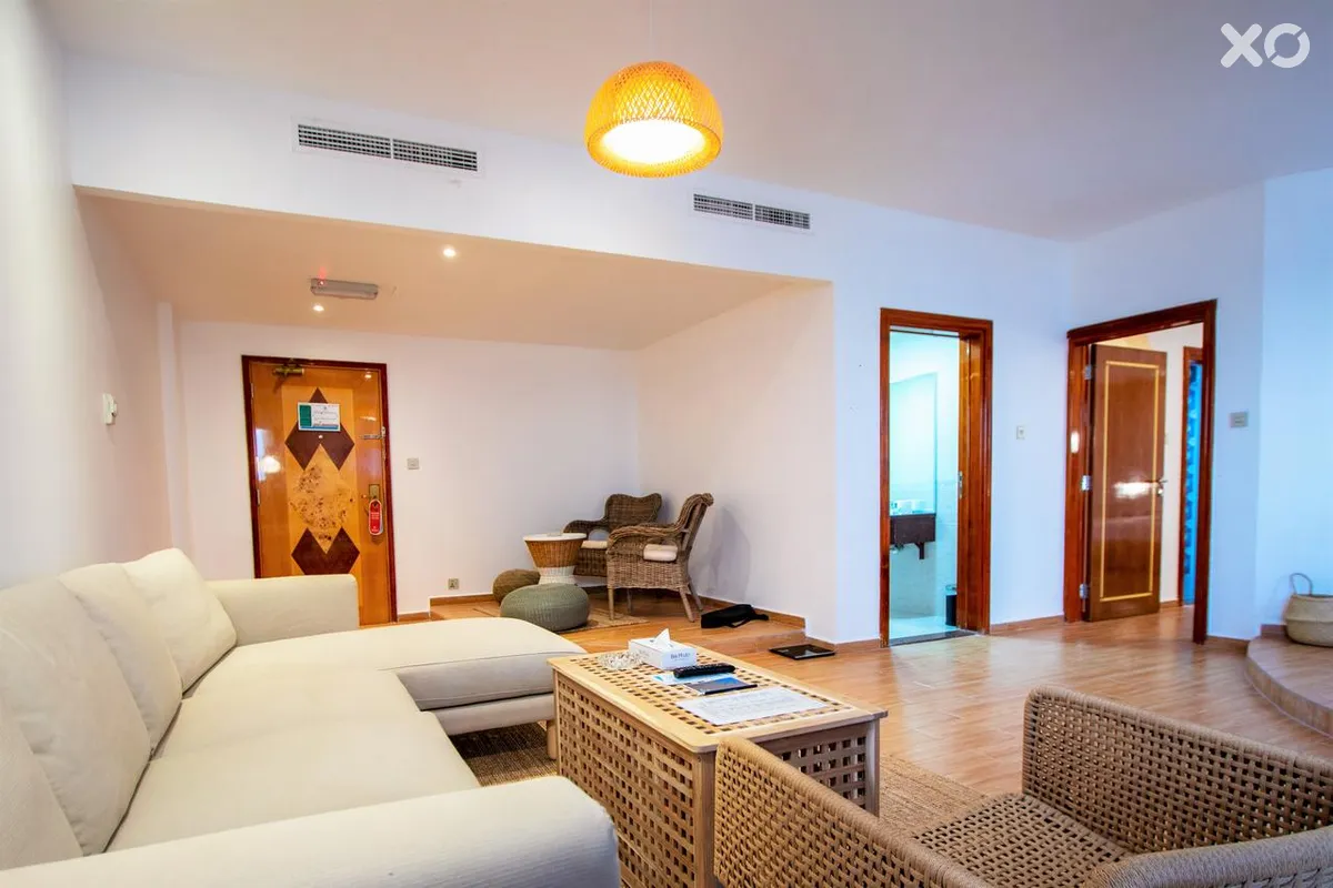 BM Beach Hotel