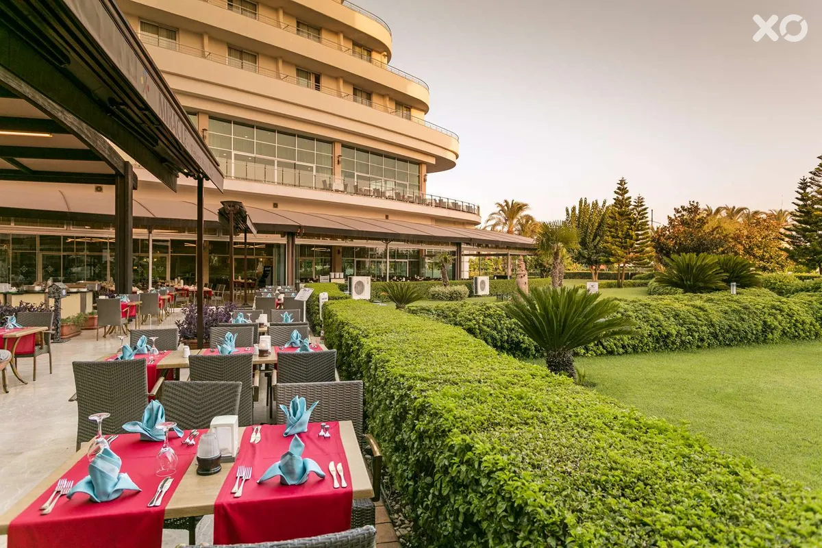 Miracle Resort Hotel