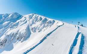 Тури в Ясне