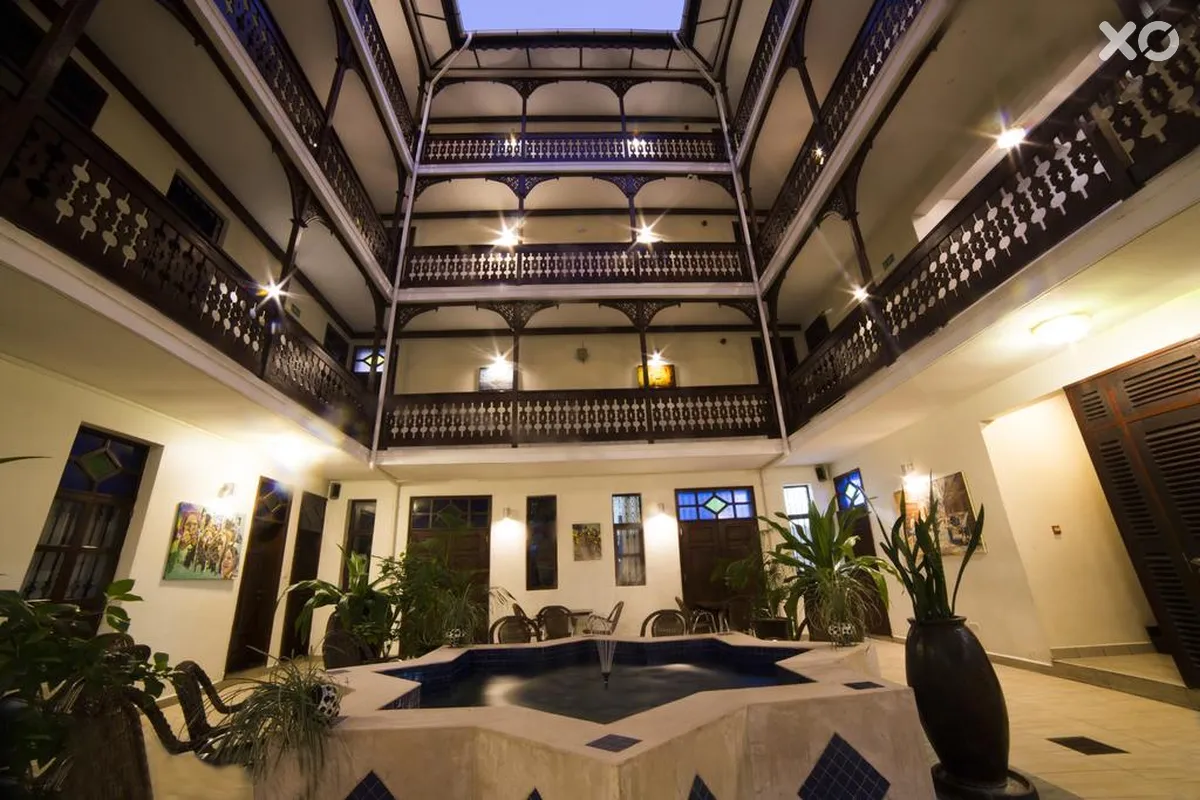 Maru Maru Hotel