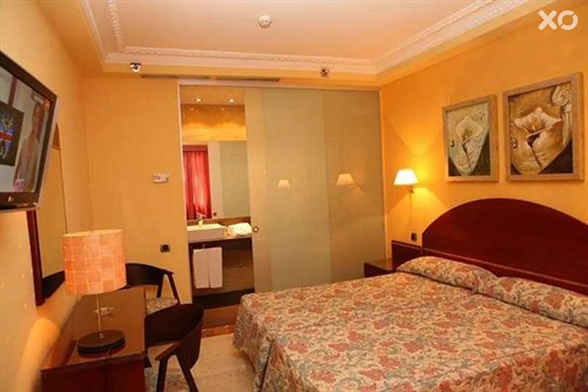 Nouvel Hotel