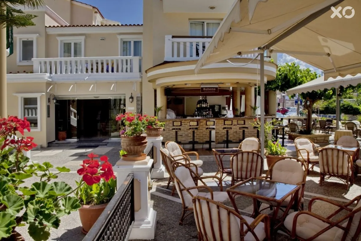Jo-An Beach Hotel