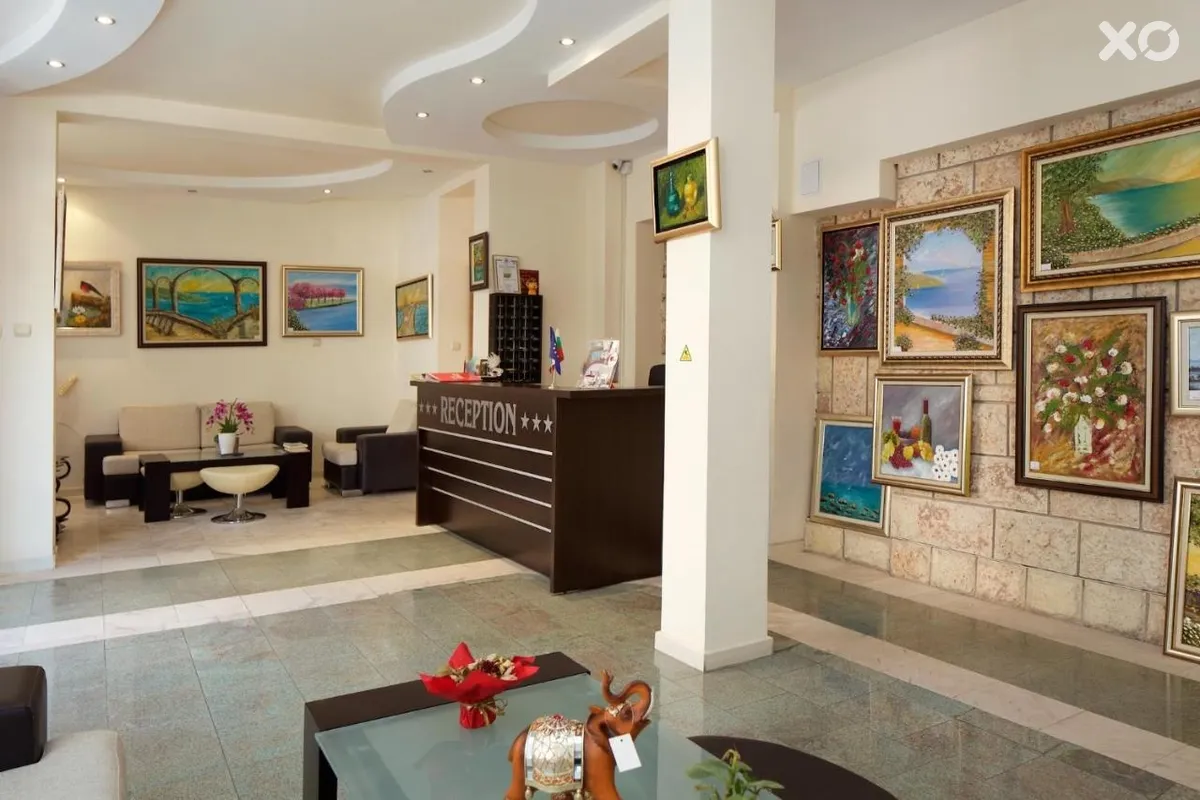 Peshev Hotel