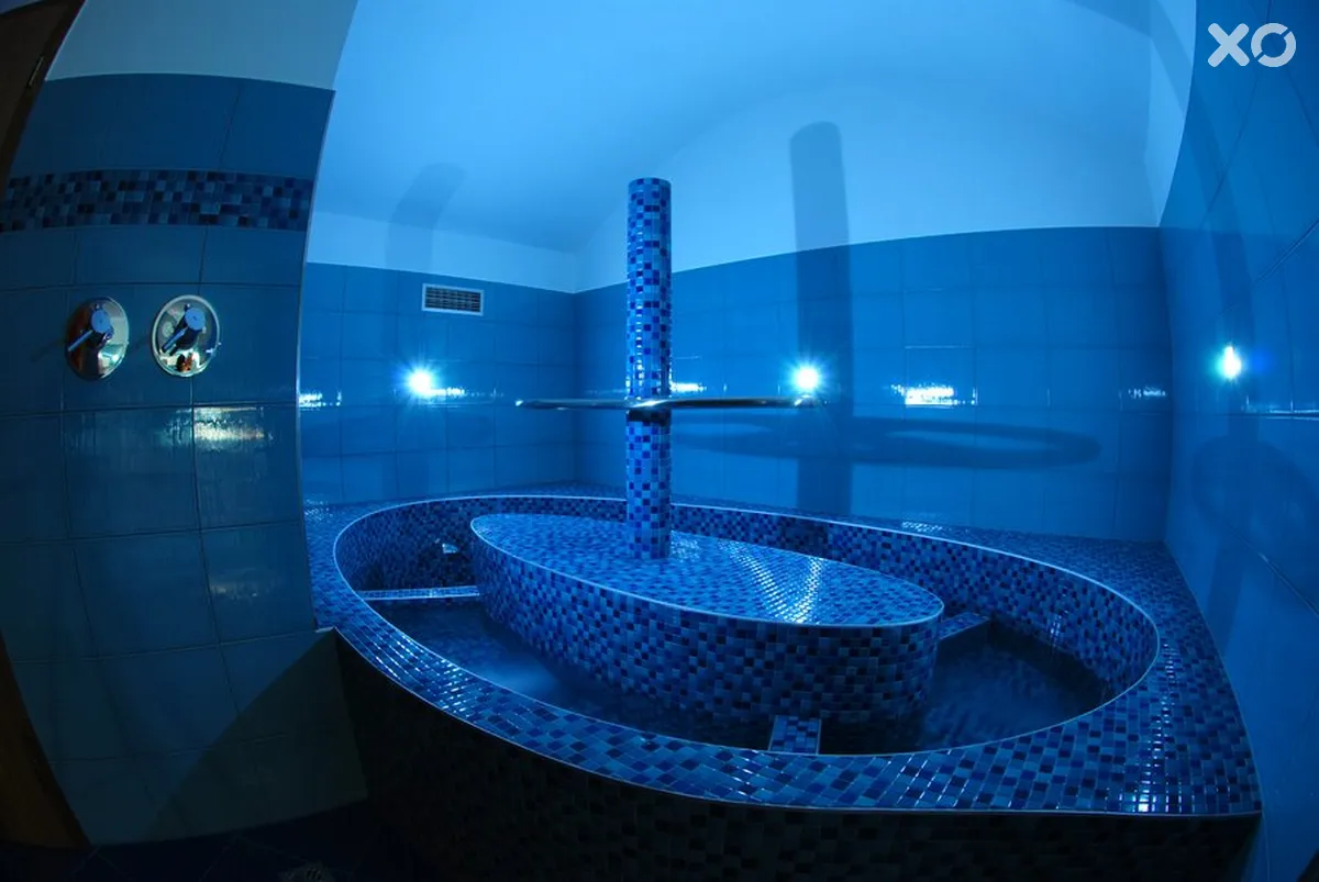 EA Embassy Prague Hotel