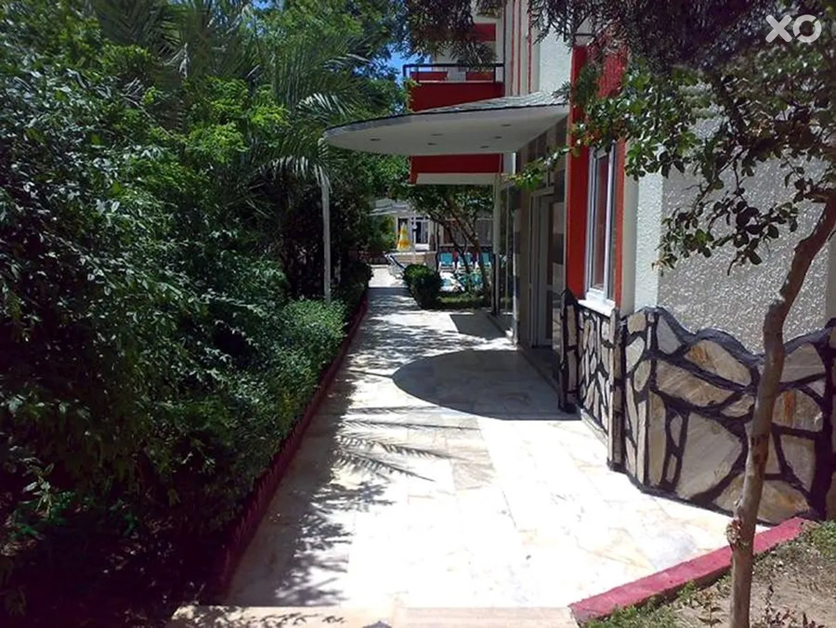 Solis Beach Hotel