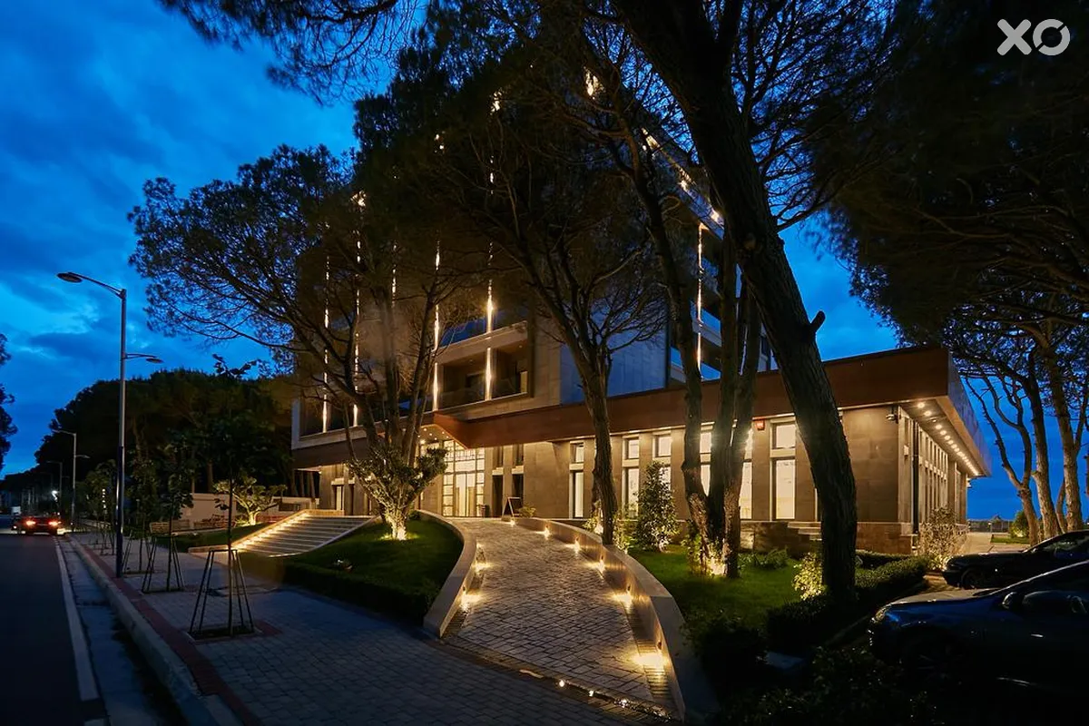 Eter Hotel