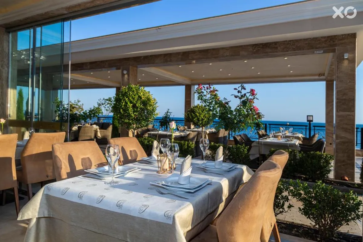 Onyx Beach Residence