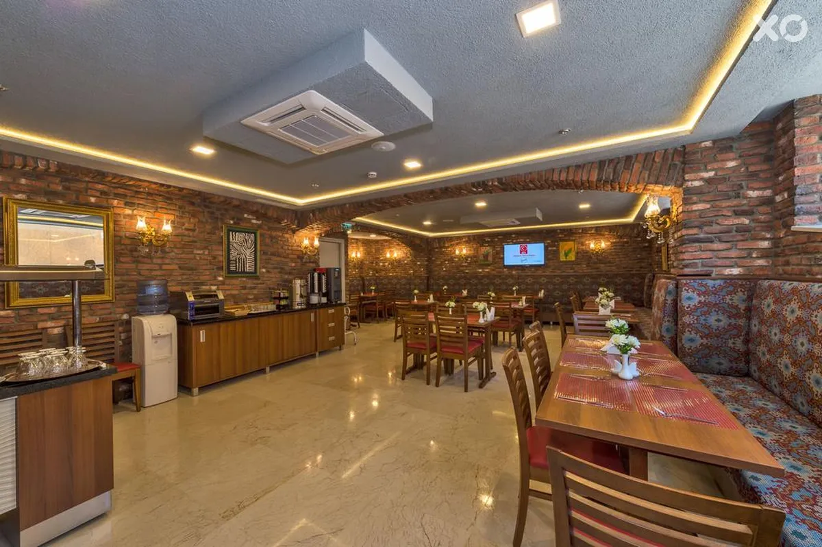Aprilis Gold Hotel