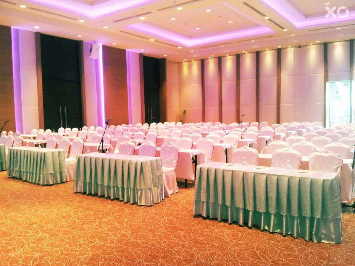 Welcome World Beach Resort & Spa