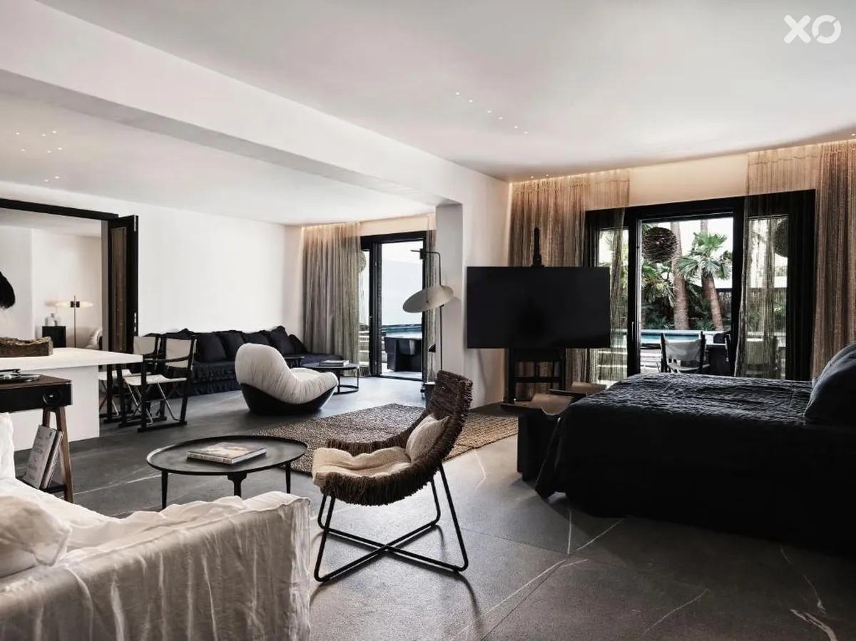 Myconian O Hotel
